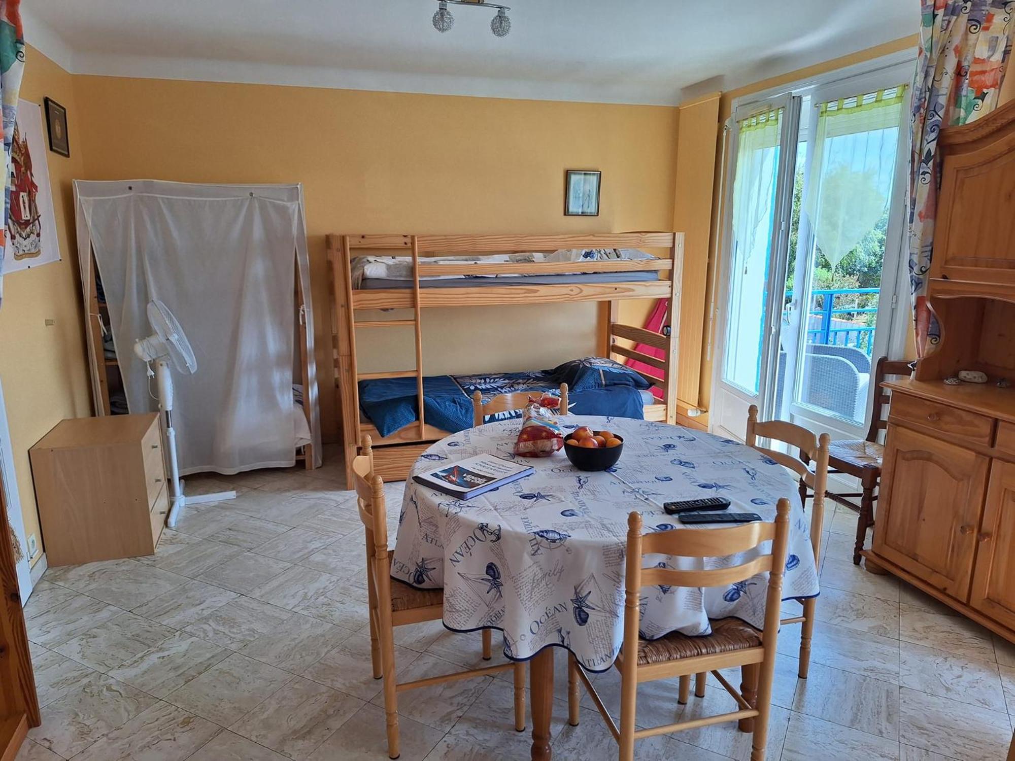 Appartement Schaffhauser レ・サ​​ーブル・ドロンヌ エクステリア 写真